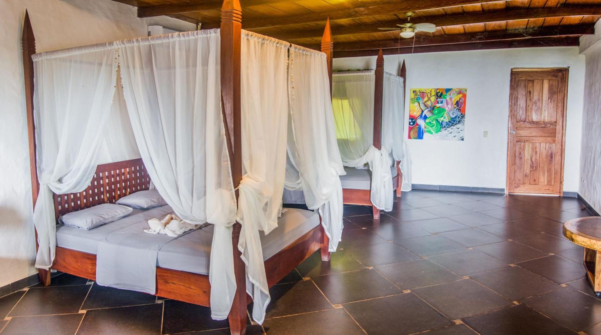 Punta Duarte Garden Inn Los Duarte الغرفة الصورة