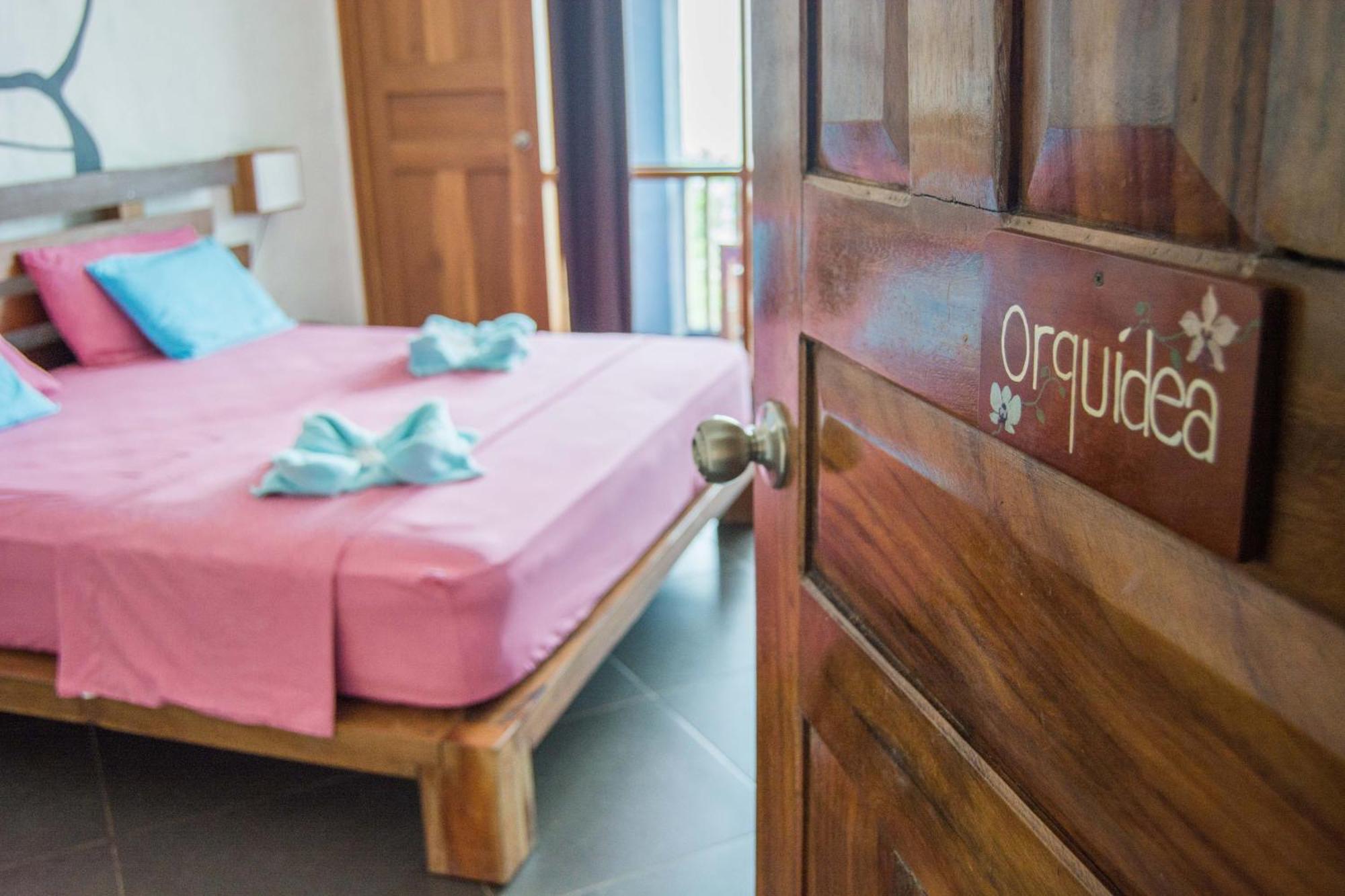 Punta Duarte Garden Inn Los Duarte الغرفة الصورة