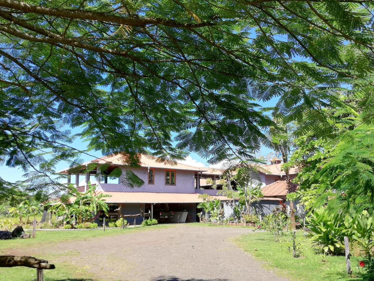 Punta Duarte Garden Inn Los Duarte المظهر الخارجي الصورة