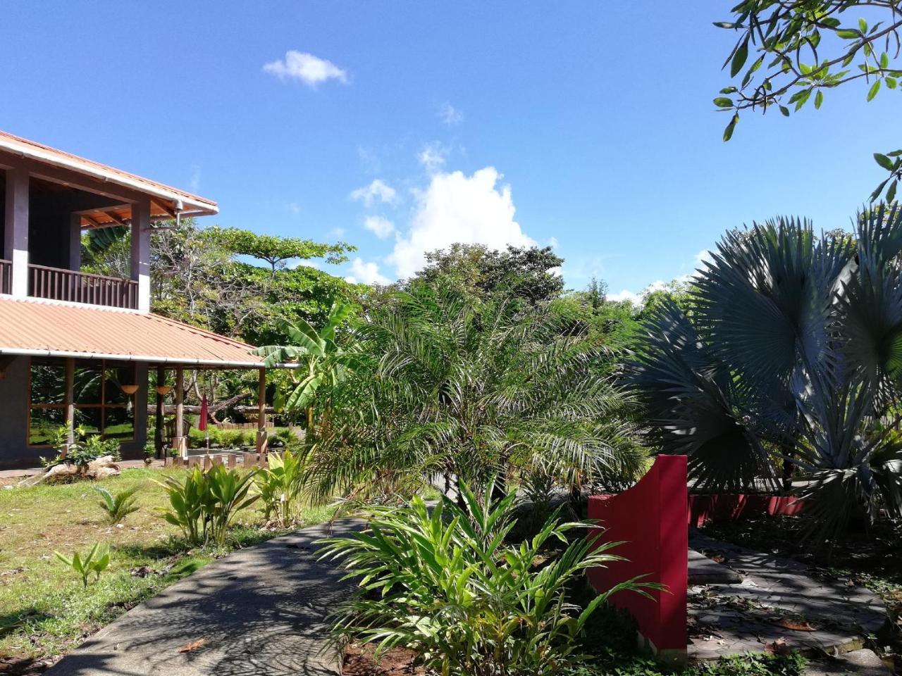 Punta Duarte Garden Inn Los Duarte المظهر الخارجي الصورة